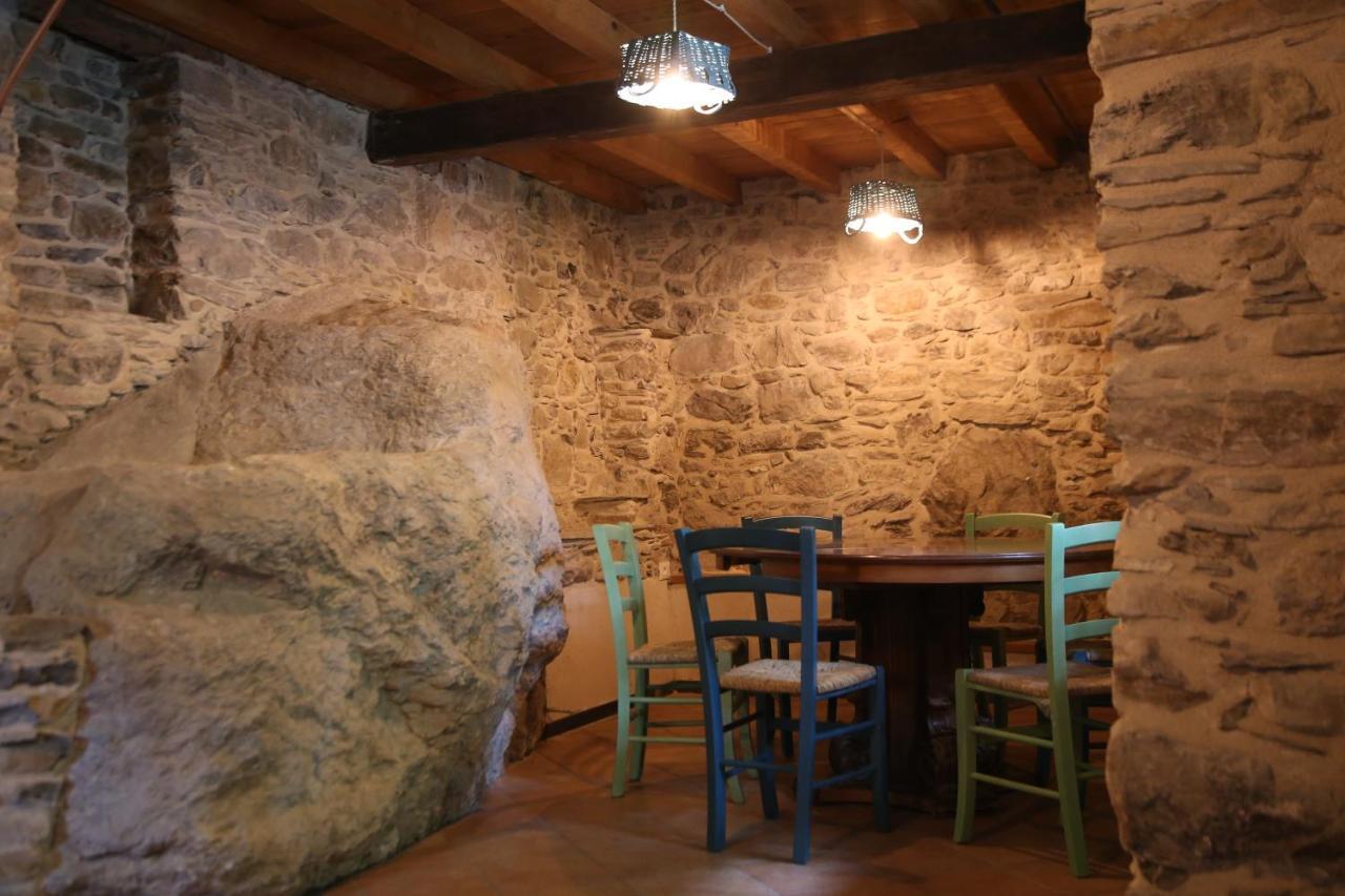 הוילה Pieve di Teco A Ca Du Barbijun מראה חיצוני תמונה